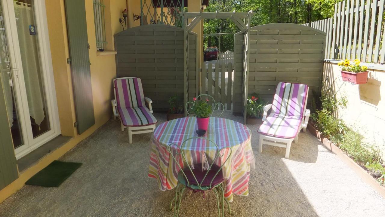 Bed and Breakfast Le nid de mésanges Chauffour-sur-Vell Exterior foto