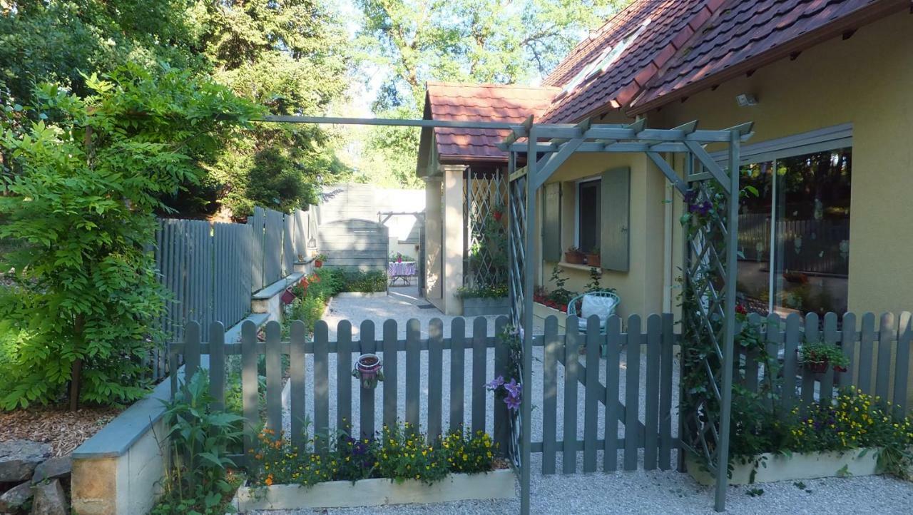 Bed and Breakfast Le nid de mésanges Chauffour-sur-Vell Exterior foto